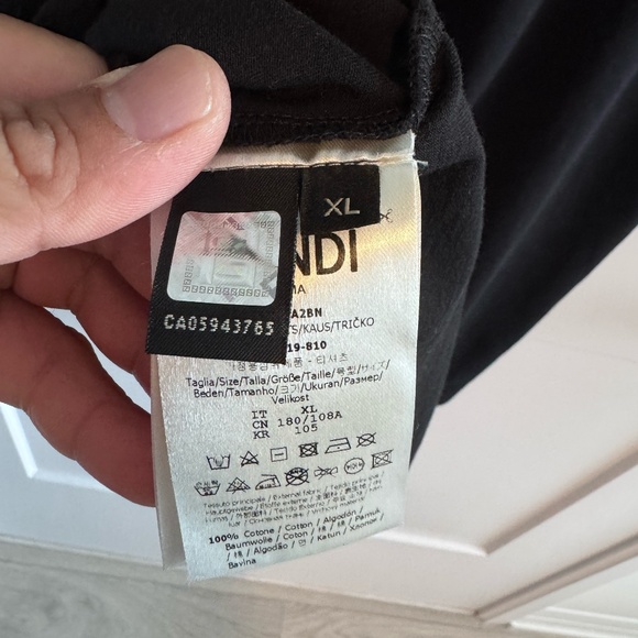 Fendi Tee - Picture 4 of 4